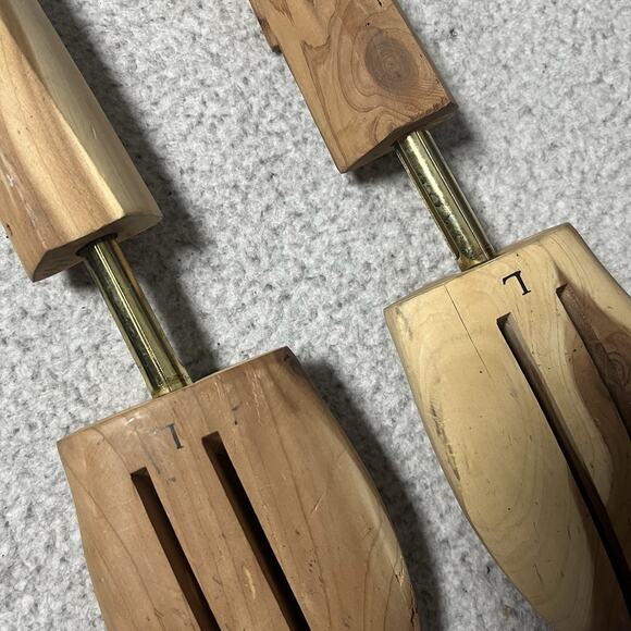 Allen Edmonds Shoe Trees Large Wood Cedar Stretcher Inserts USA - Picture 2 of 14